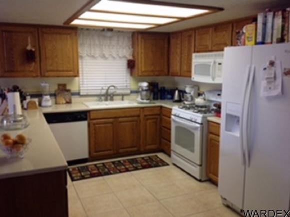 2424 Ripple Dr, Bullhead City, AZ 86429