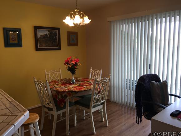1068 Desert View Ln, Bullhead City, AZ 86429