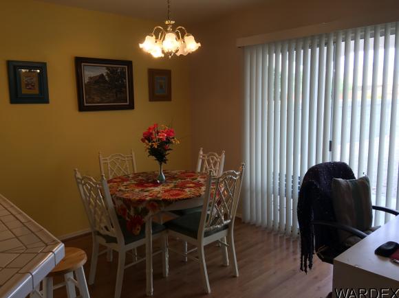 1068 Desert View Ln, Bullhead City, AZ 86429