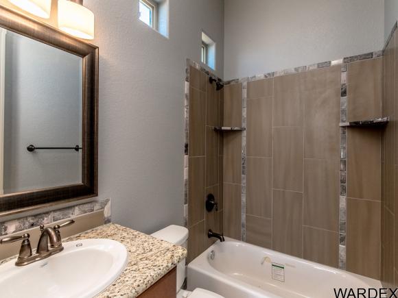 3161 Gila Dr, Bullhead City, AZ 86429