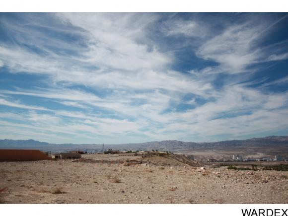 2880 Tuscany Way, Bullhead City, AZ 86429