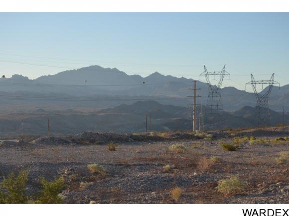 2601 Port Isabel Way, Bullhead City, AZ 86429