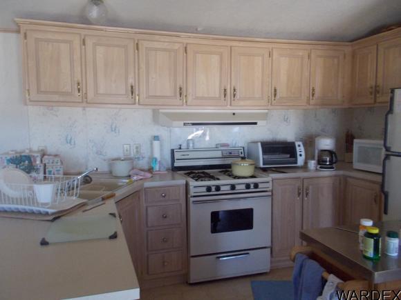 9307 Lomila Dr, Chloride, AZ 86431