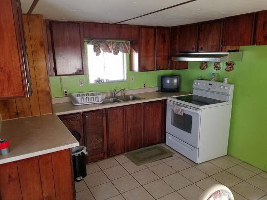 42 E Fairview Dr, Littlefield, AZ 86432