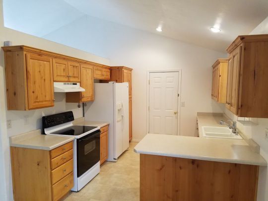 2842 Sierra Vista Dr, Littlefield, AZ 86432