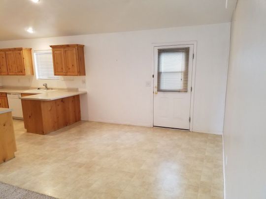 2842 Sierra Vista Dr, Littlefield, AZ 86432