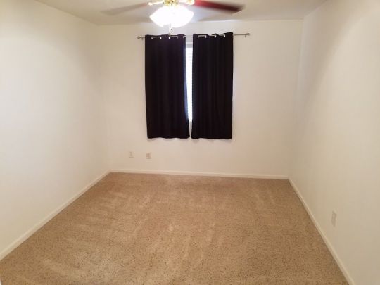 2842 Sierra Vista Dr, Littlefield, AZ 86432