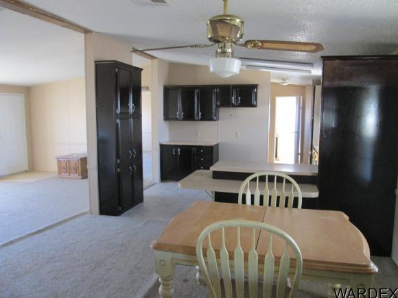1042 E Spruce Dr, Mohave Valley, AZ 86440