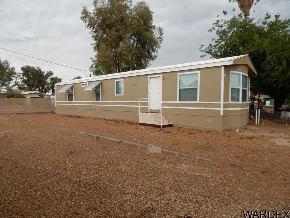 551 E Clearview Dr, Mohave Valley, AZ 86440