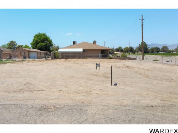 8009 S CAROB DR, Mohave Valley, AZ 86440