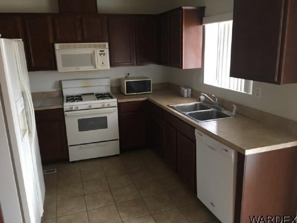 2250 E PARKSIDE DR, Mohave Valley, AZ 86440