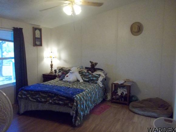 18772 N Red Lake Dr, Dolan Springs, AZ 86441