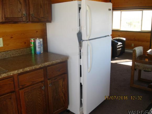 18049 N Mesquite Rd, Dolan Springs, AZ 86441