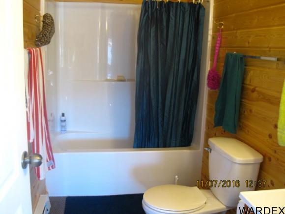 18048 N Merry Dr, Dolan Springs, AZ 86441