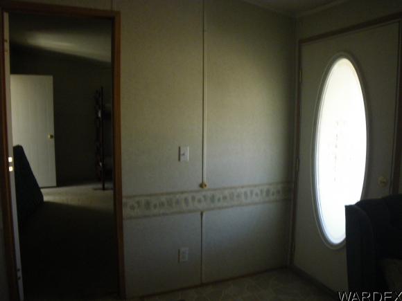 14385 N Canyon Rd, Dolan Springs, AZ 86441