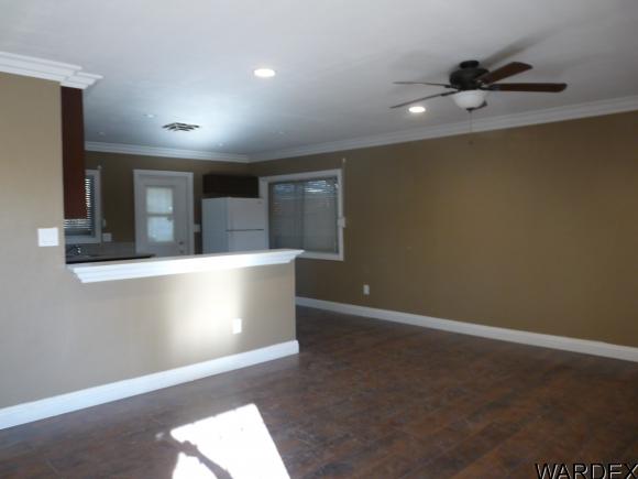 2099 Rio Grande Rd, Bullhead City, AZ 86442