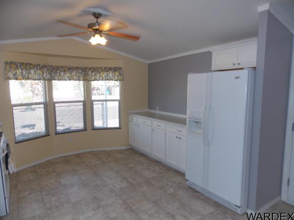 554 Roadrunner Dr, Bullhead City, AZ 86442