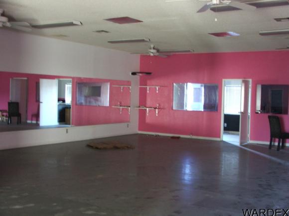 824 Gemstone Ave, Bullhead City, AZ 86442