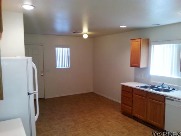 537 Havasu Ln, Bullhead City, AZ 86442