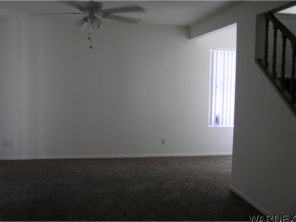 2438 E Lakeside Dr, Bullhead City, AZ 86442