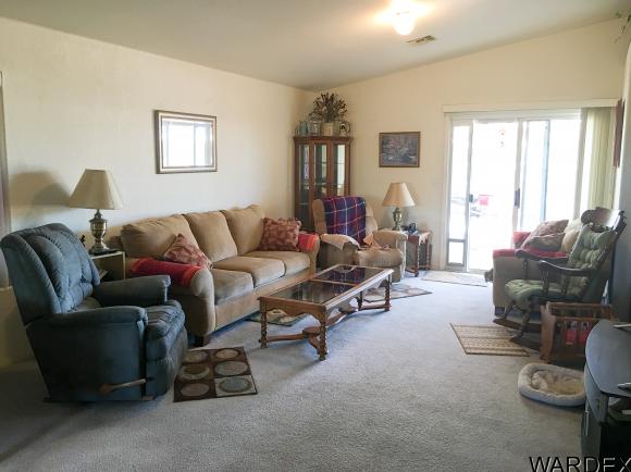 815 Roadrunner Dr, Bullhead City, AZ 86442
