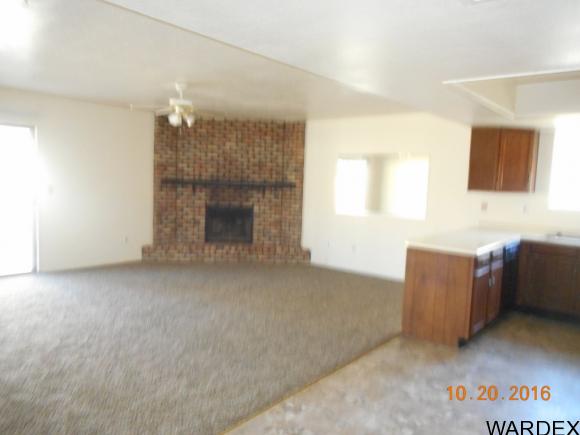 885 Roadrunner Dr, Bullhead City, AZ 86442