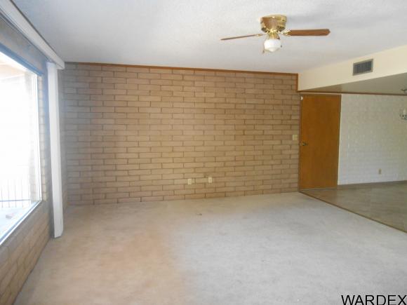2062 Bermuda Dr, Bullhead City, AZ 86442