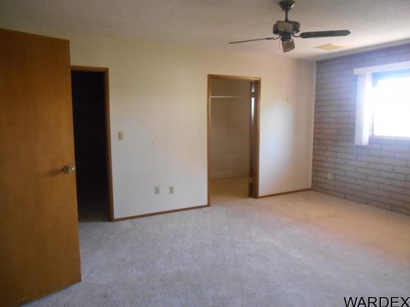 2062 Bermuda Dr, Bullhead City, AZ 86442