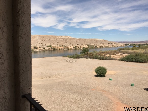 1611 HIGHWAY 95 #B208, Bullhead City, AZ 86442