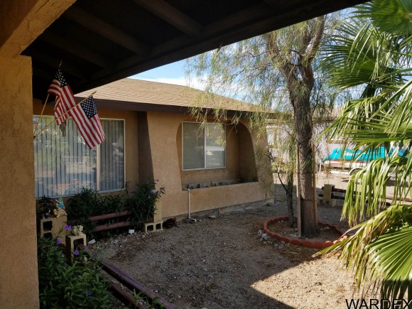 1698 Rio Vista Dr, Bullhead City, AZ 86442