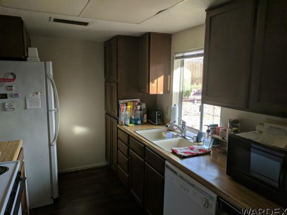 1698 Rio Vista Dr, Bullhead City, AZ 86442