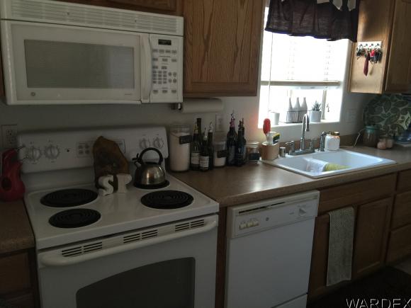 2408 STONEBRIDGE DR, Bullhead City, AZ 86442