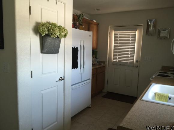 2408 STONEBRIDGE DR, Bullhead City, AZ 86442