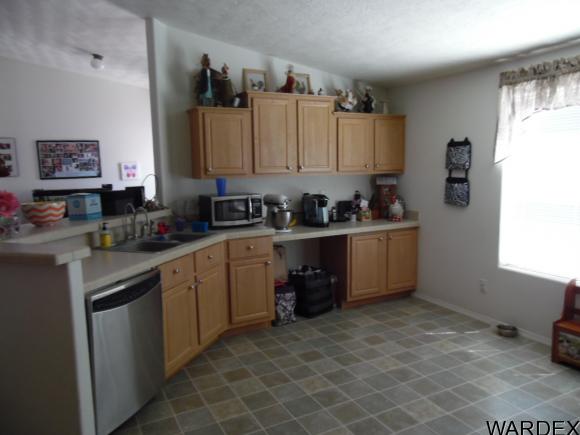 1749 Rio Vista Dr, Bullhead City, AZ 86442