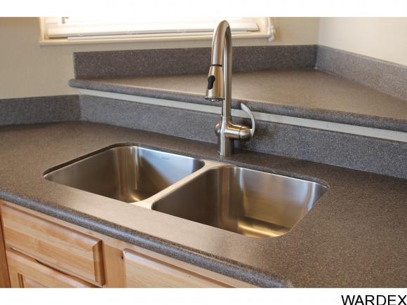 2290 FELIPE DR, Bullhead City, AZ 86442