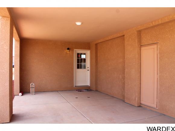 2294 Felipe Dr, Bullhead City, AZ 86442