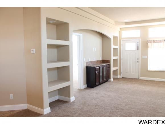 2294 Felipe Dr, Bullhead City, AZ 86442