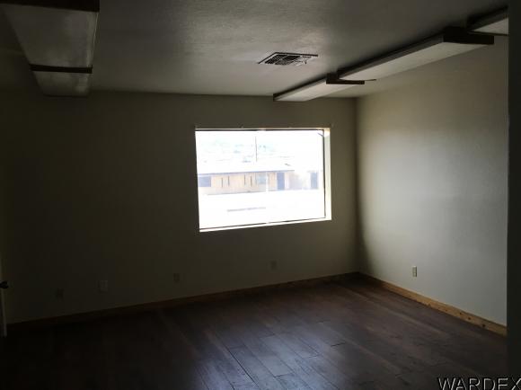 1526 Sierra Vista Dr, Bullhead City, AZ 86442