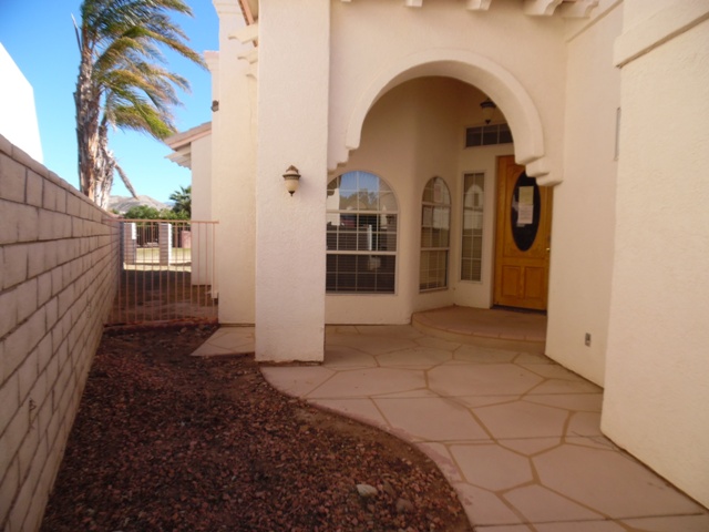 2074 Lause BayBullhead City, AZ, 86442Mohave County