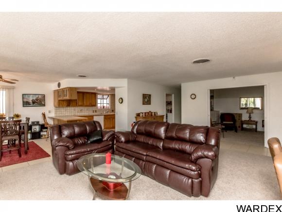 1783 Riverside Dr, Bullhead City, AZ 86442