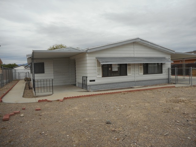 1704 Lynn DrBullhead City, AZ, 86442Mohave County