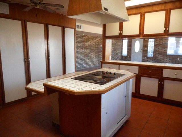 1120 Gemstone AveBullhead City, AZ, 86442Mohave County