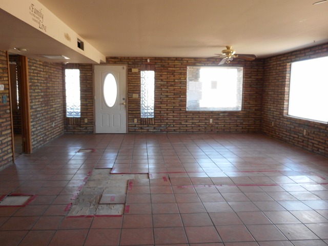 1120 Gemstone AveBullhead City, AZ, 86442Mohave County
