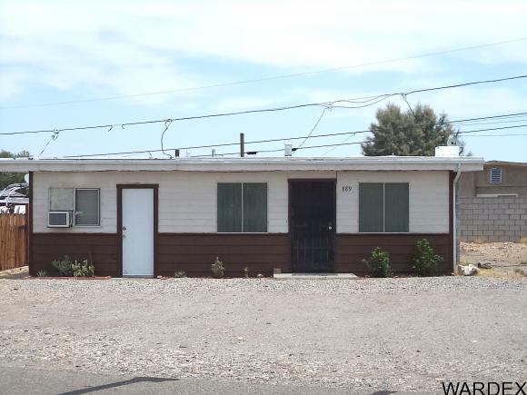 889 Harbor Dr, Bullhead City, AZ 86442