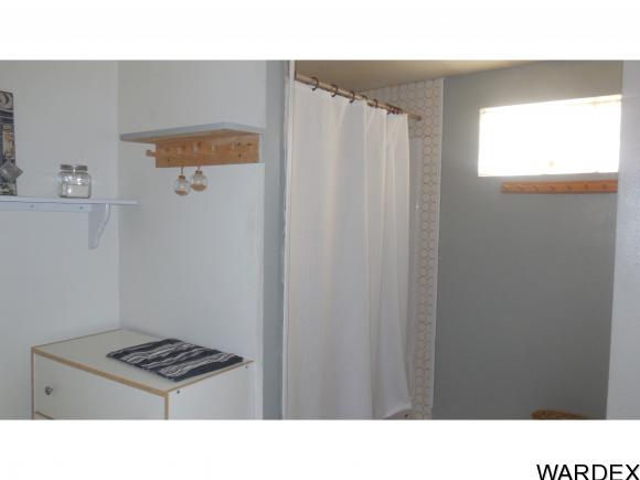 562 Mead Ln, Bullhead City, AZ 86442