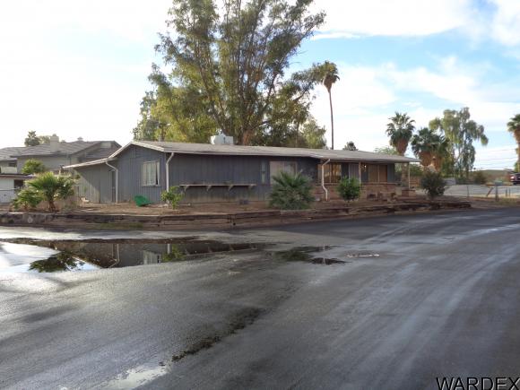 2130 Rio Grande Rd, Bullhead City, AZ 86442