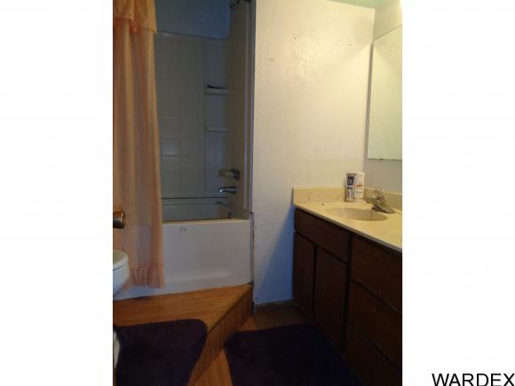 2130 Rio Grande Rd, Bullhead City, AZ 86442