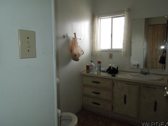 711 E PALO VERDE DR, Bullhead City, AZ 86442