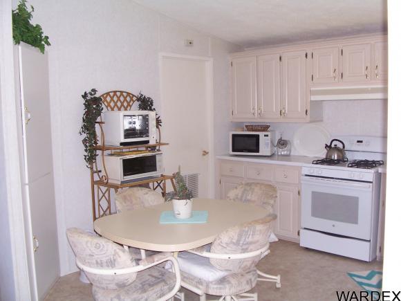 26195 N PEAR AVE, Meadview, AZ 86444