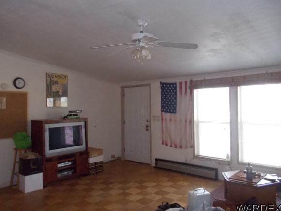 21180 N Calexico Dr, White Hills, AZ 86445